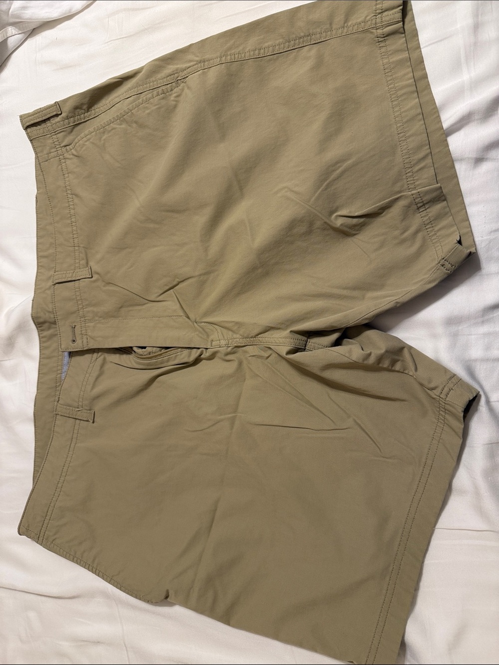 Duck Head Men’s Khaki Flat-Front Casual Shorts